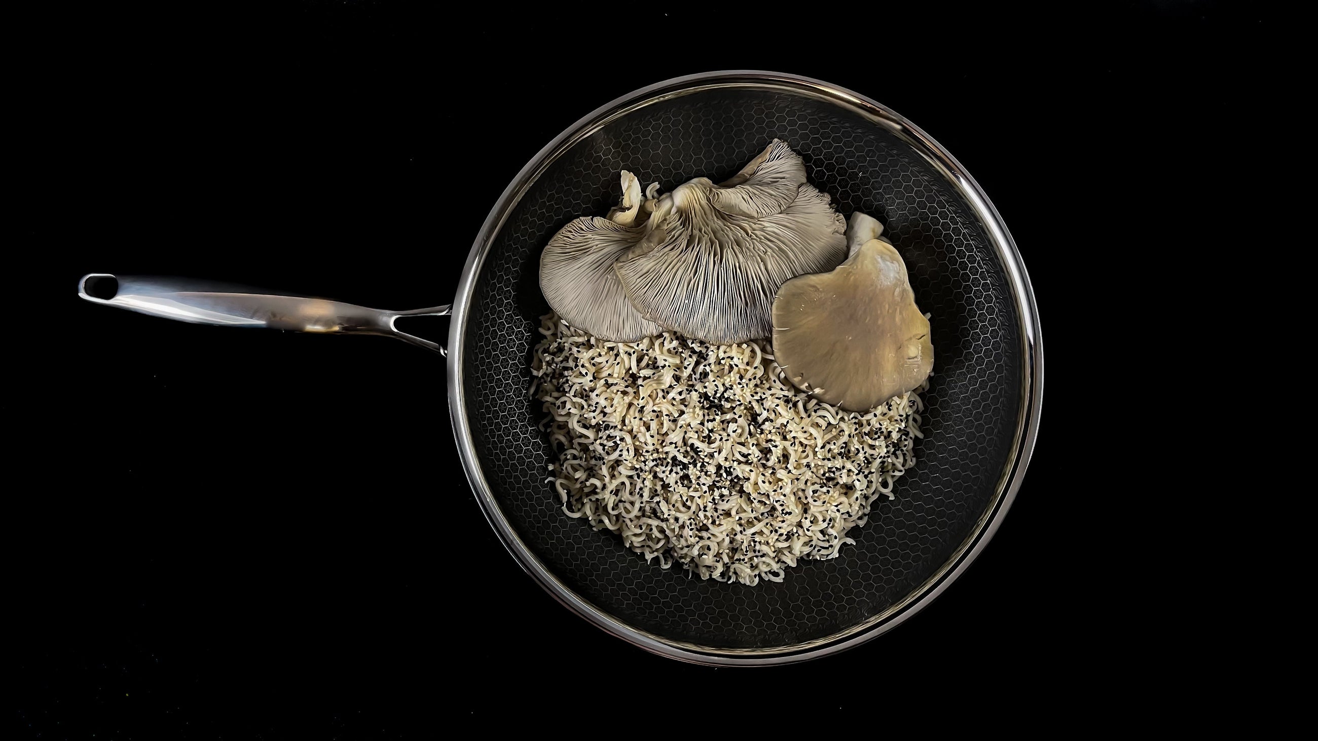 Non-stick stegepander